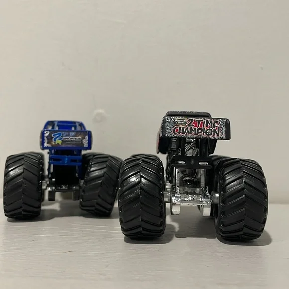 Monster Jam Trucks 1:64 - Picture 4 of 4